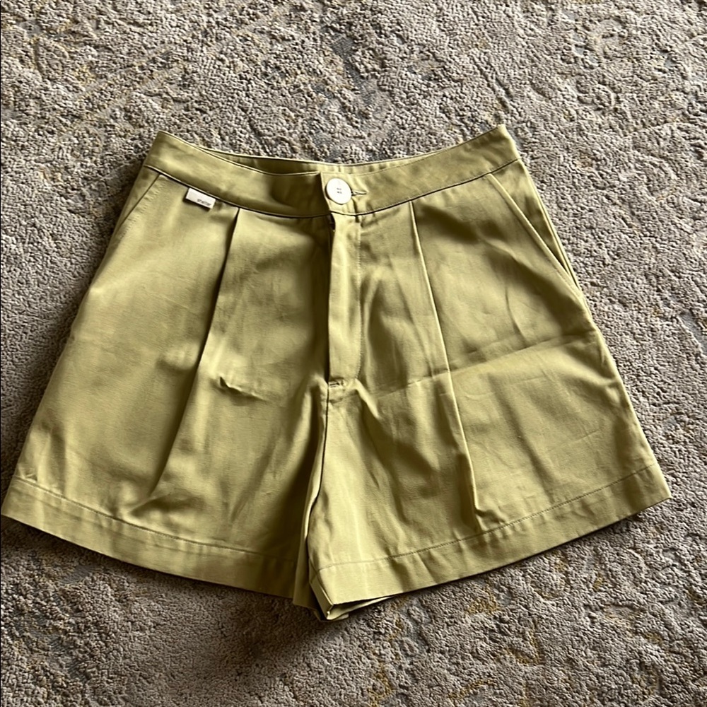 🇨🇦 Shelter Clothing High Waist Cotton Shorts with Relaxed Fit